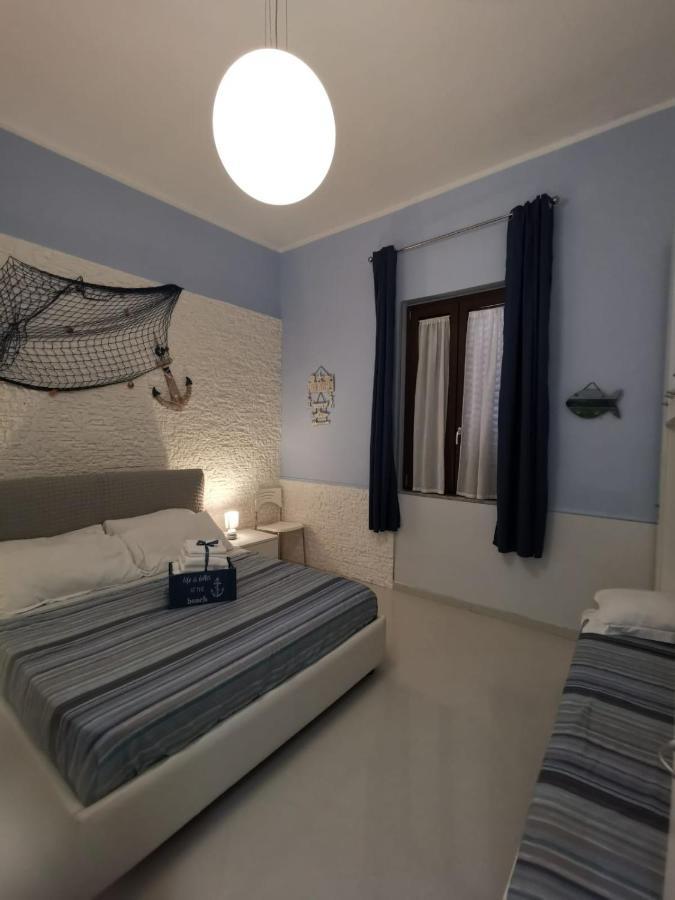Bed and Breakfast Al porticciolo Salerno Exterior foto