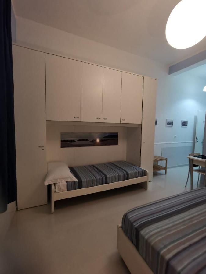 Bed and Breakfast Al porticciolo Salerno Exterior foto
